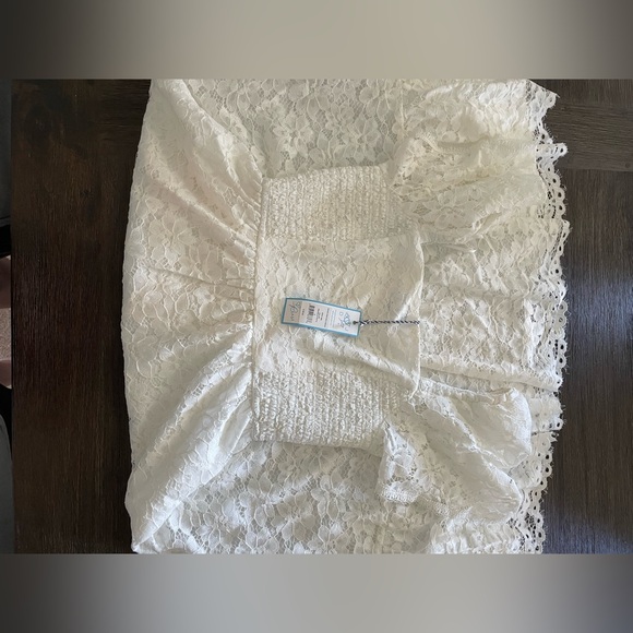 Draper James Short Sleeve Carrie Midi Dress in Lace - Picture 3 of 4